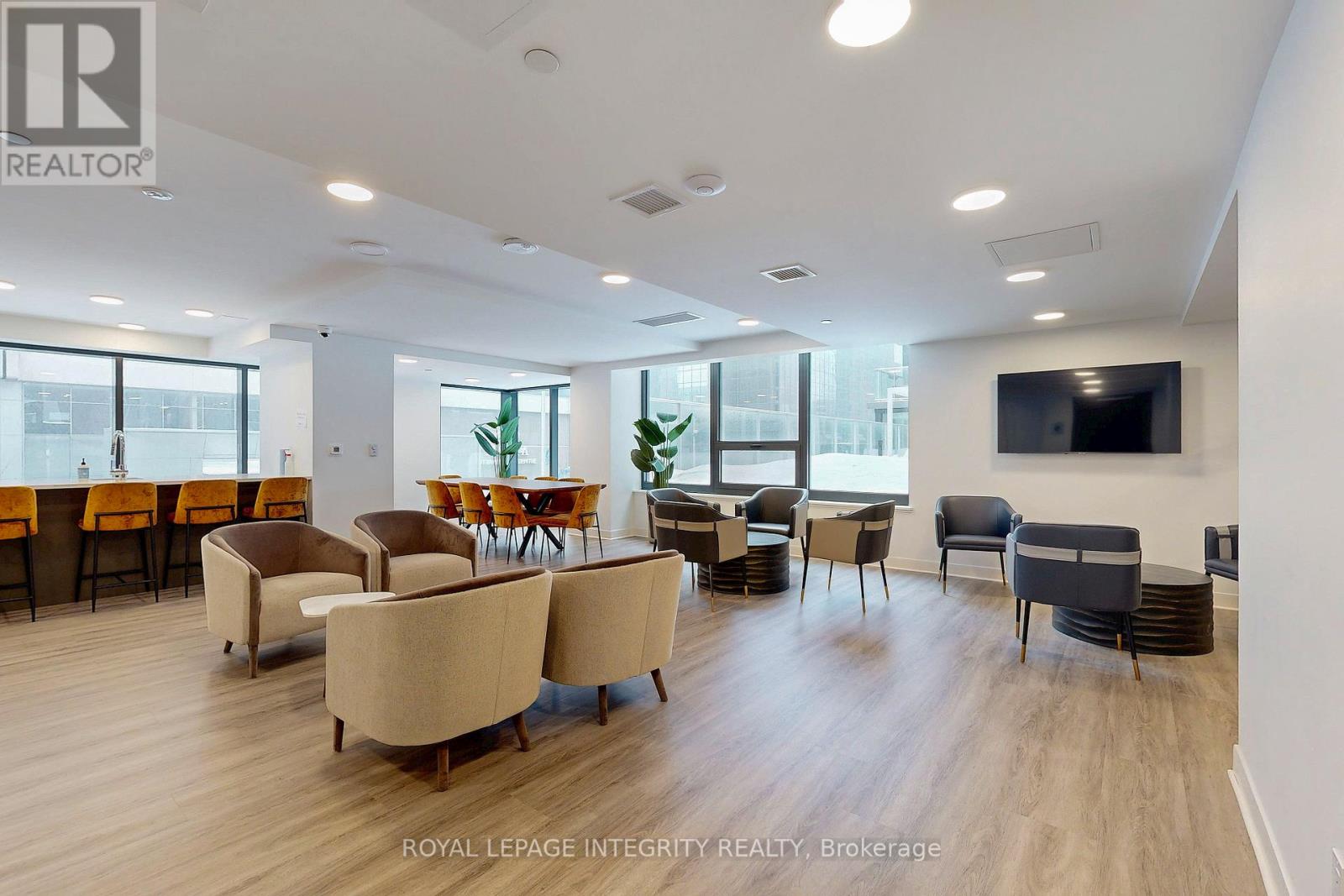 602 - 340 Queen Street, Ottawa, Ontario  K1R 0G1 - Photo 21 - X12391657