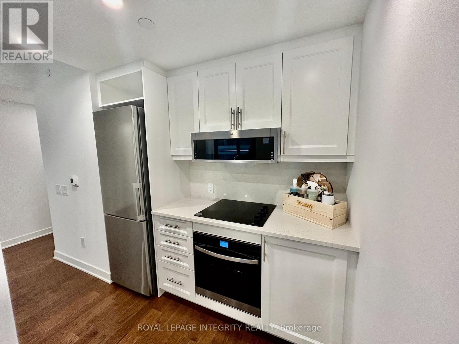 602 - 340 Queen Street, Ottawa, Ontario  K1R 0G1 - Photo 9 - X12391657