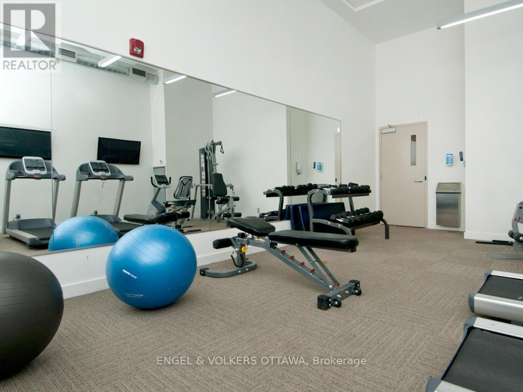 908 - 354 Gladstone Avenue, Ottawa, Ontario  K2P 0R4 - Photo 31 - X12565860