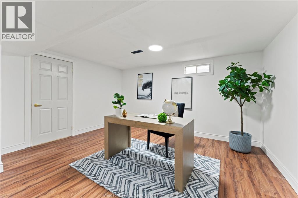 10732 Atwater Crescent, Windsor, Ontario  N8R 1N6 - Photo 26 - 26000309