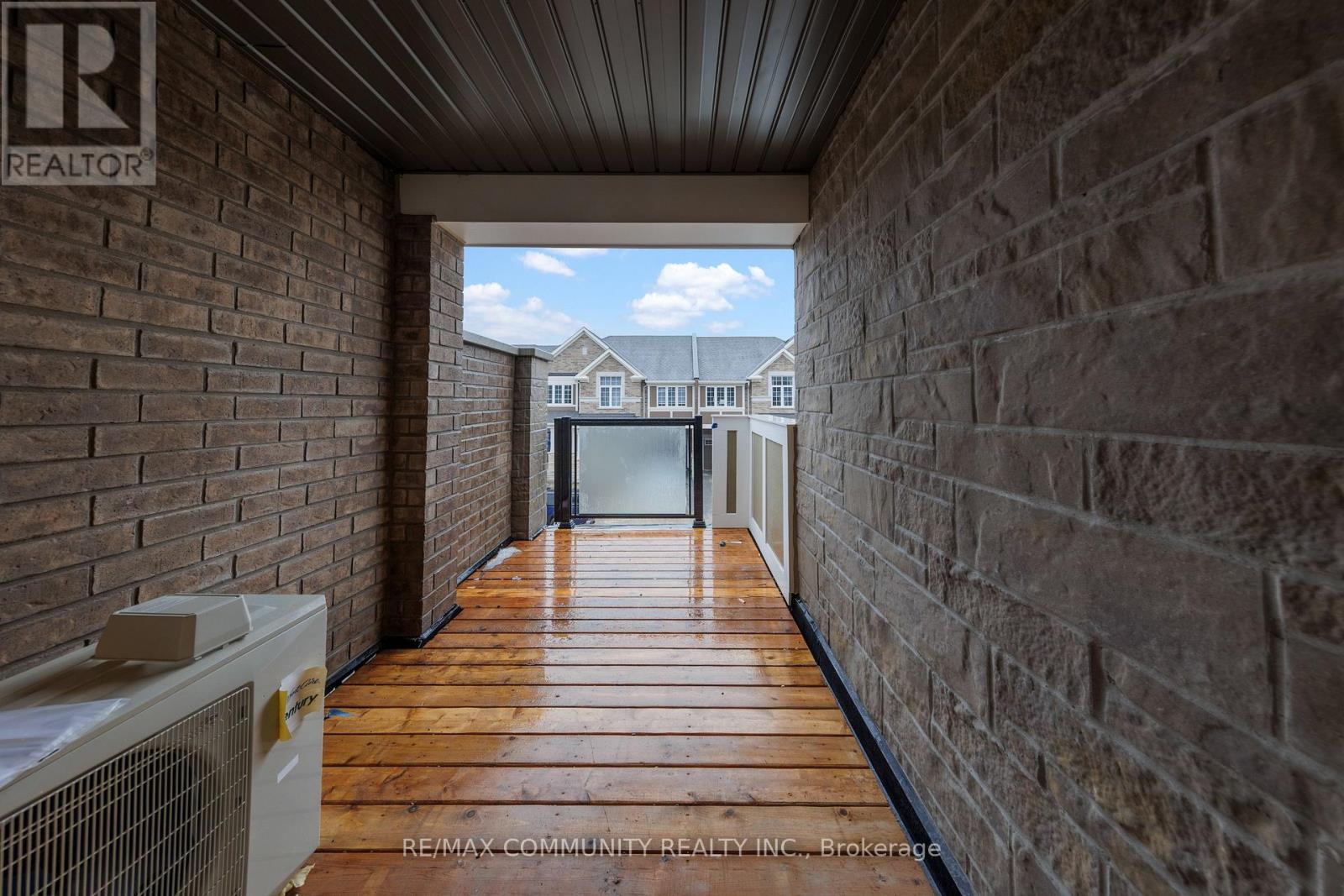 3356 Swordbill Street, Pickering, Ontario  L1X 0N2 - Photo 15 - E12663744