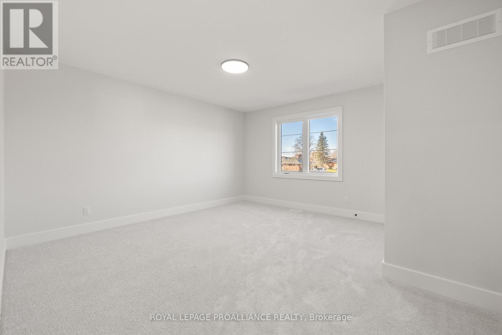 44 Fraser Drive, Quinte West, Ontario  K0K 1E0 - Photo 27 - X12562098