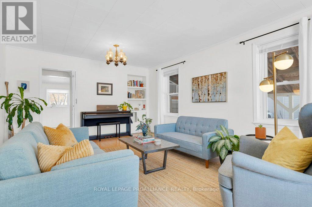 16 North Hastings Avenue, Marmora And Lake, Ontario  K0K 2M0 - Photo 12 - X12662418