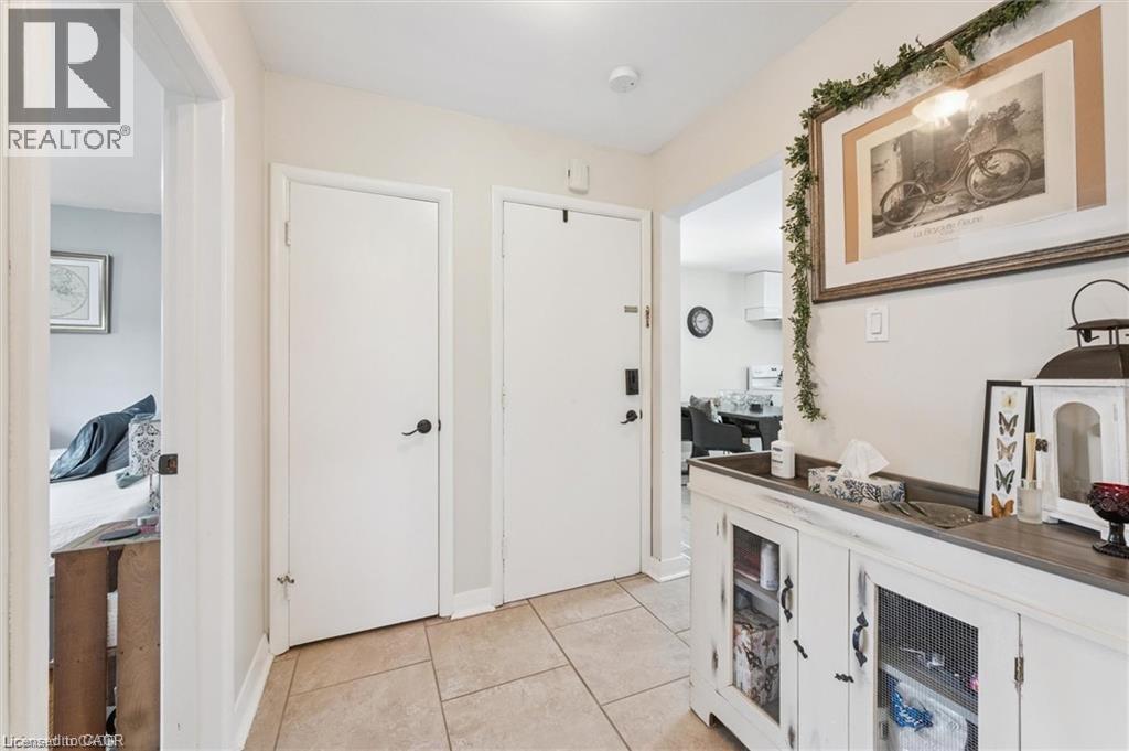 115 Marlborough Avenue Unit# 3, Kitchener, Ontario  N2M 1H7 - Photo 3 - 40796382