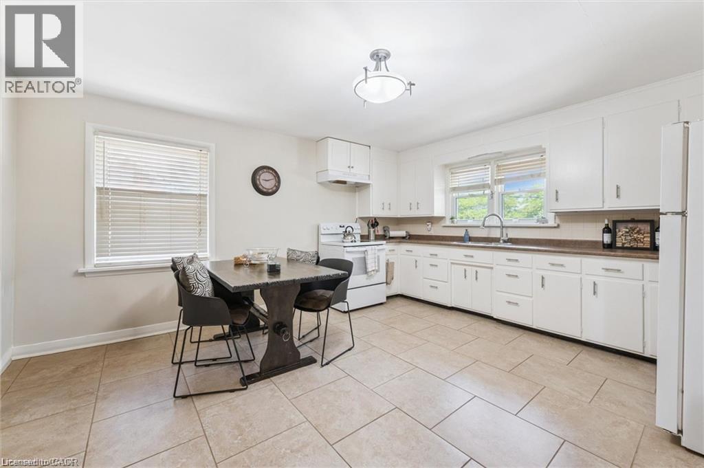 115 Marlborough Avenue Unit# 3, Kitchener, Ontario  N2M 1H7 - Photo 5 - 40796382