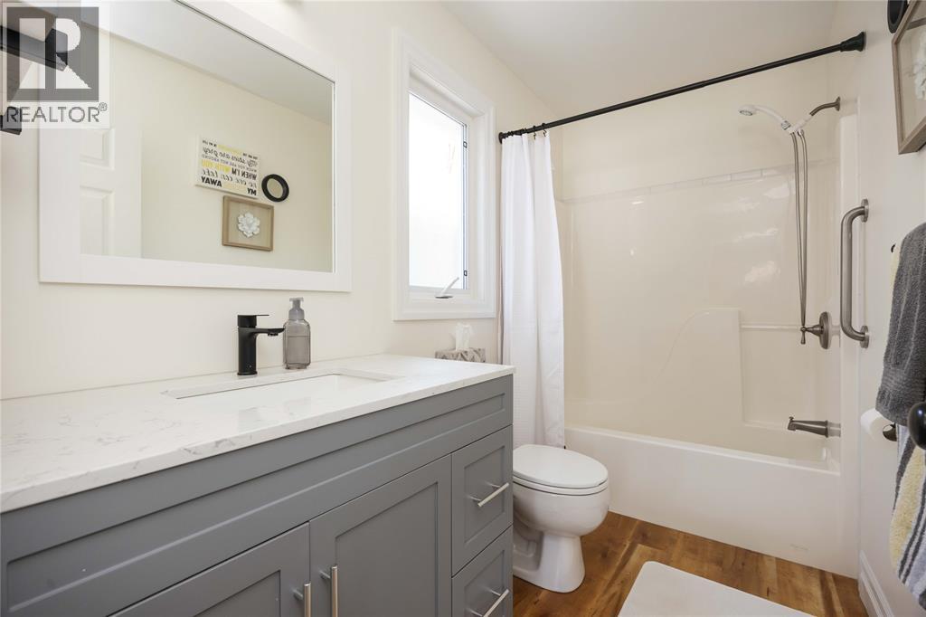 5700 Blackwell Side Road Unit# 366, Sarnia, Ontario  N7W 1B7 - Photo 16 - 26000324