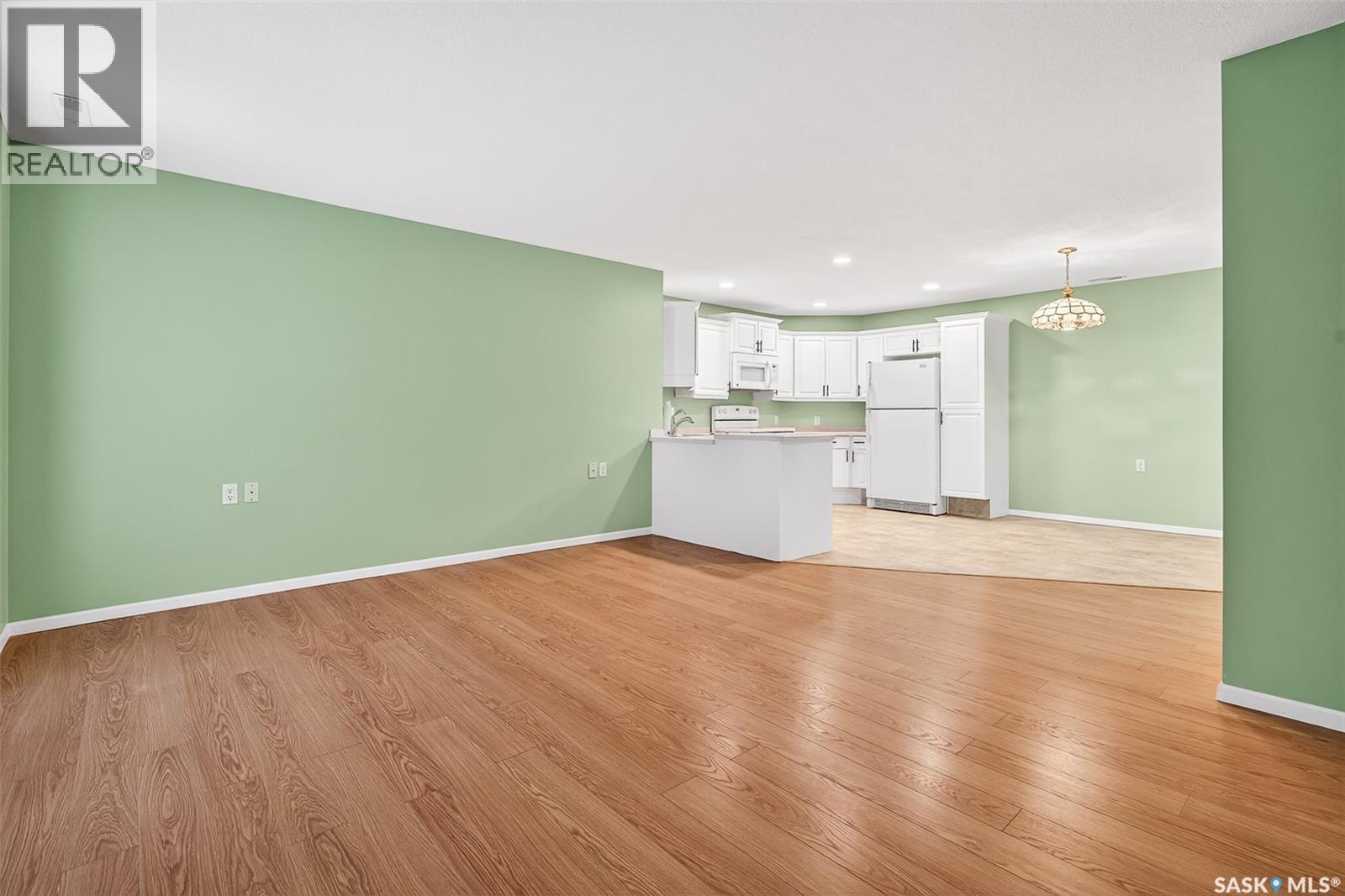 105 240 Athabasca Street E, Moose Jaw, Saskatchewan  S6H 0L5 - Photo 16 - SK021420