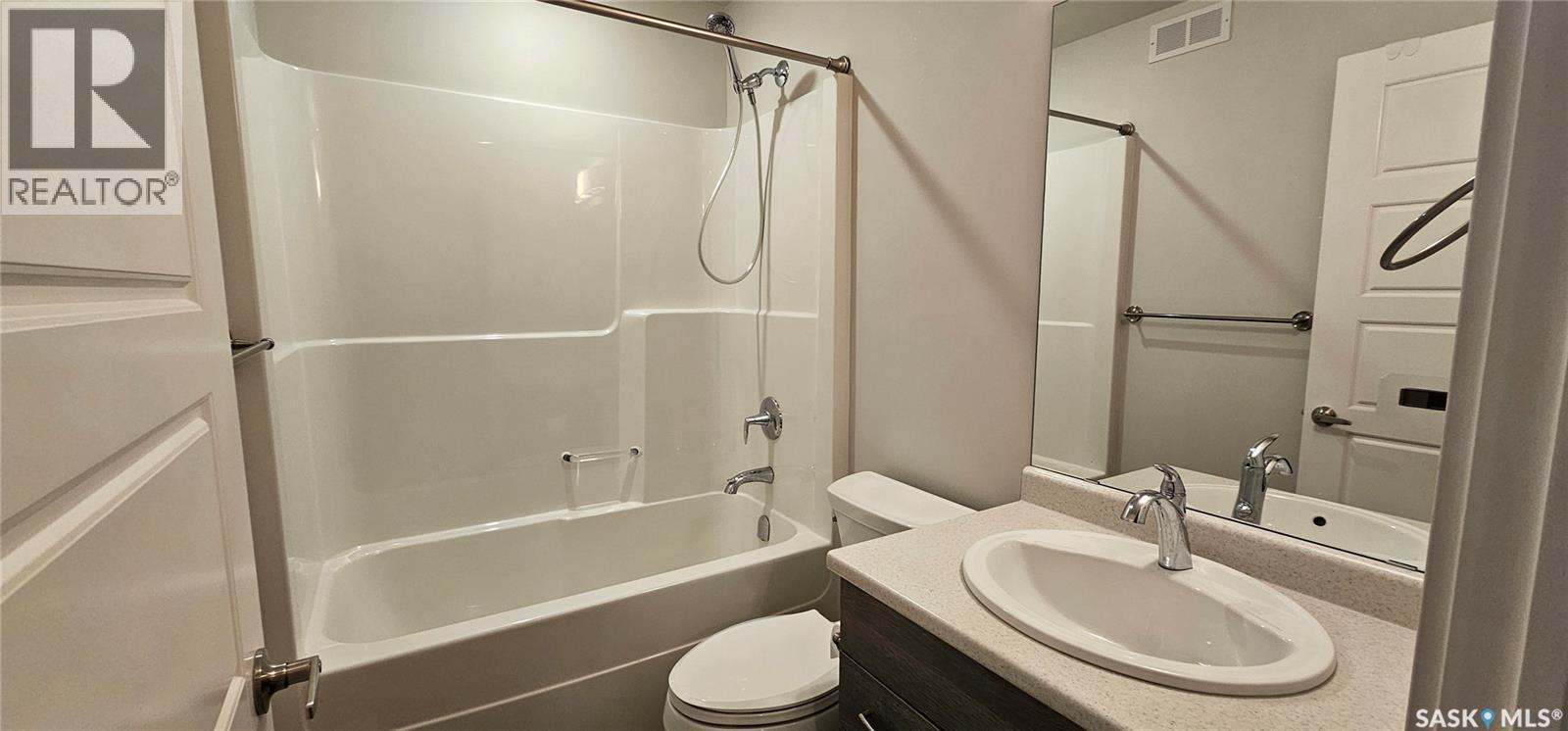 51 115 Veltkamp Crescent, Saskatoon, Saskatchewan  S7T 0T7 - Photo 22 - SK026208