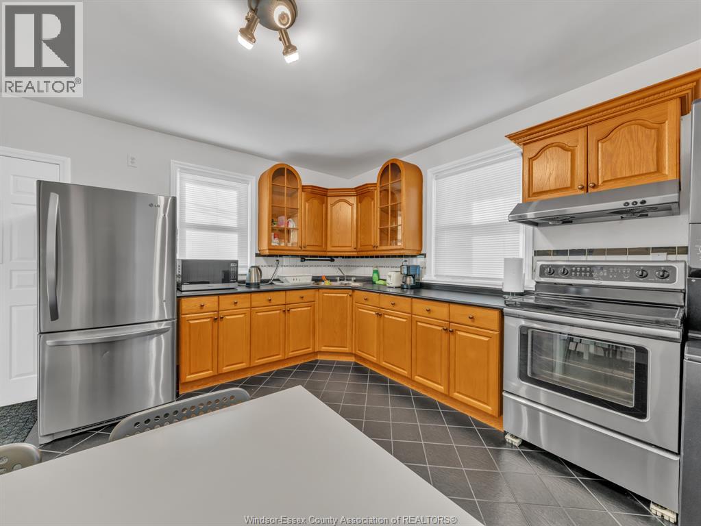 1471 Benjamin Ave, Windsor, Ontario  N8X 4N2 - Photo 11 - 26000297