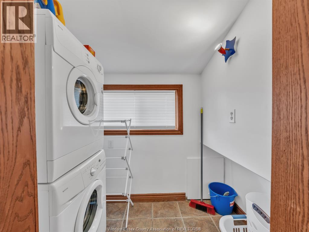 1471 Benjamin Ave, Windsor, Ontario  N8X 4N2 - Photo 22 - 26000297