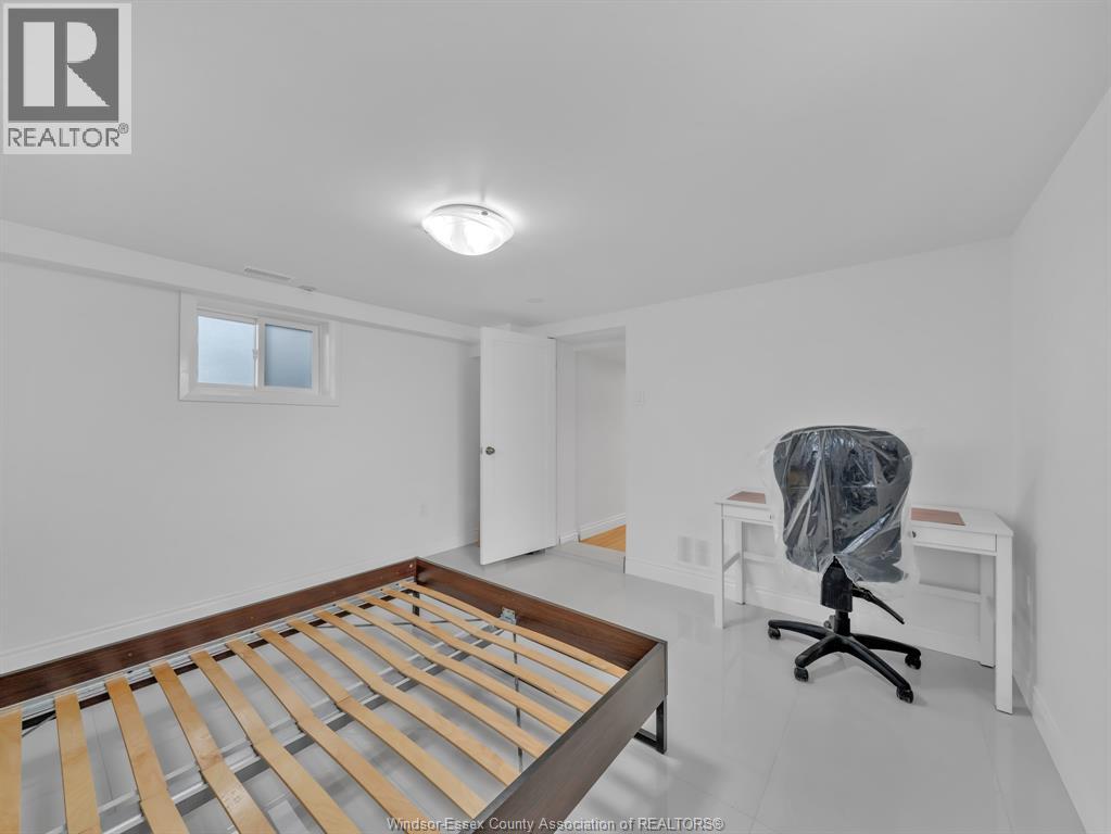 1471 Benjamin Ave, Windsor, Ontario  N8X 4N2 - Photo 33 - 26000297
