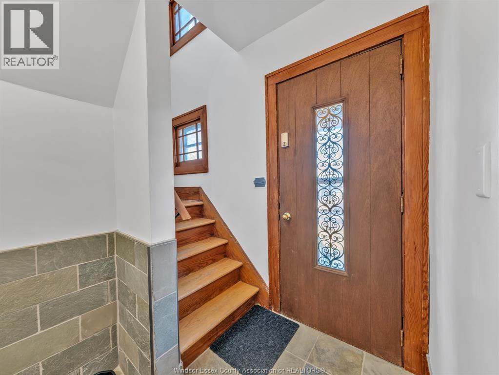 1471 Benjamin Ave, Windsor, Ontario  N8X 4N2 - Photo 3 - 26000299