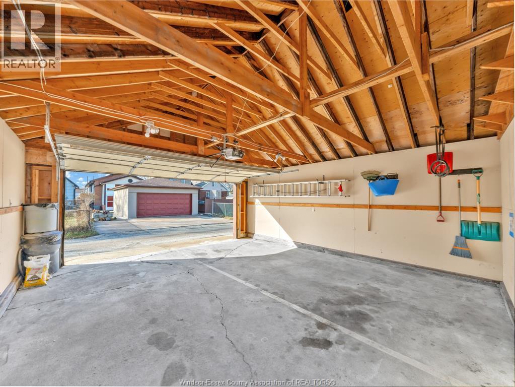 1471 Benjamin Ave, Windsor, Ontario  N8X 4N2 - Photo 39 - 26000299