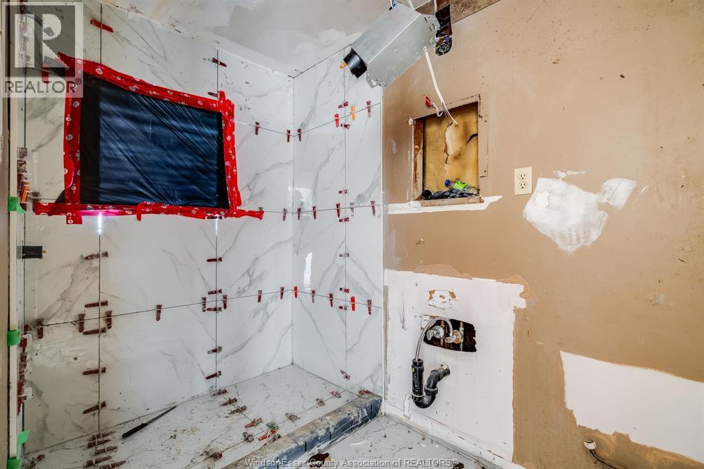 2330 Tecumseh Rd W, Windsor, Ontario  N9B 1W1 - Photo 14 - 26000330