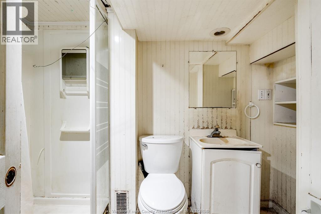 2330 Tecumseh Rd W, Windsor, Ontario  N9B 1W1 - Photo 22 - 26000330