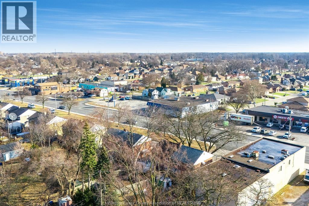 2330 Tecumseh Rd W, Windsor, Ontario  N9B 1W1 - Photo 39 - 26000330