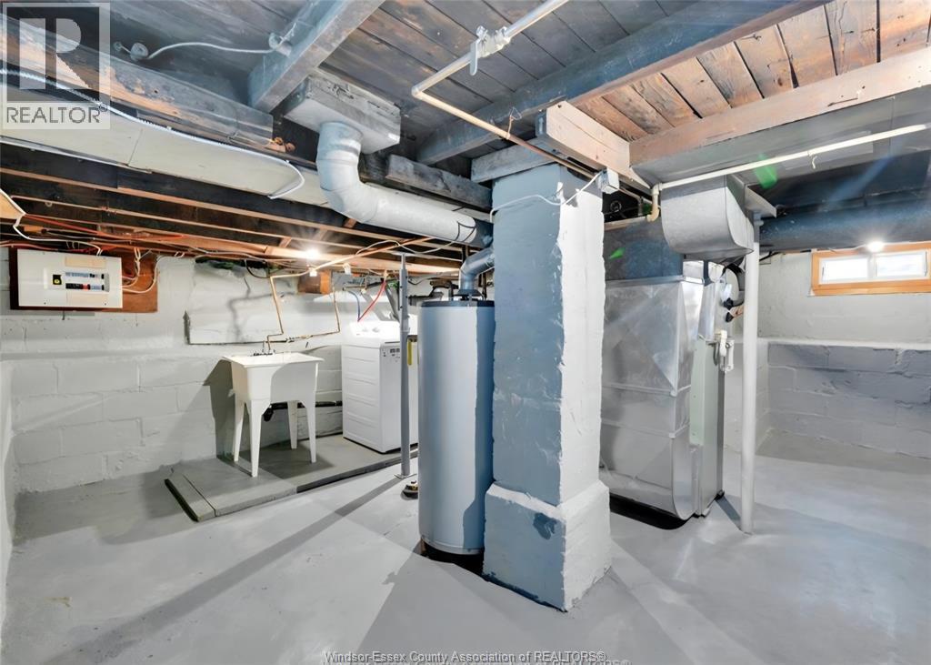 1083 Campbell Avenue, Windsor, Ontario  N9B 2J4 - Photo 19 - 26000311