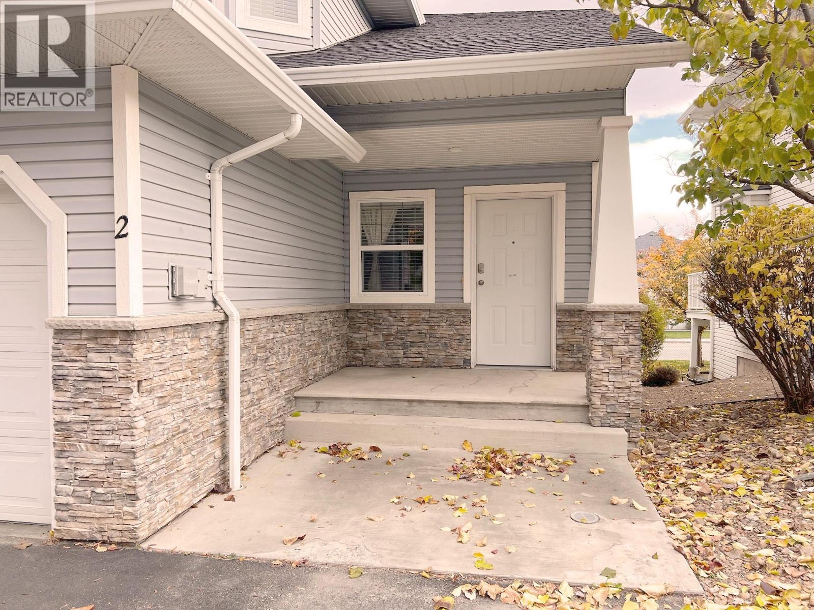 1945 Grasslands Boulevard Unit# 2, Kamloops, British Columbia  V2B 8T3 - Photo 2 - 10371897