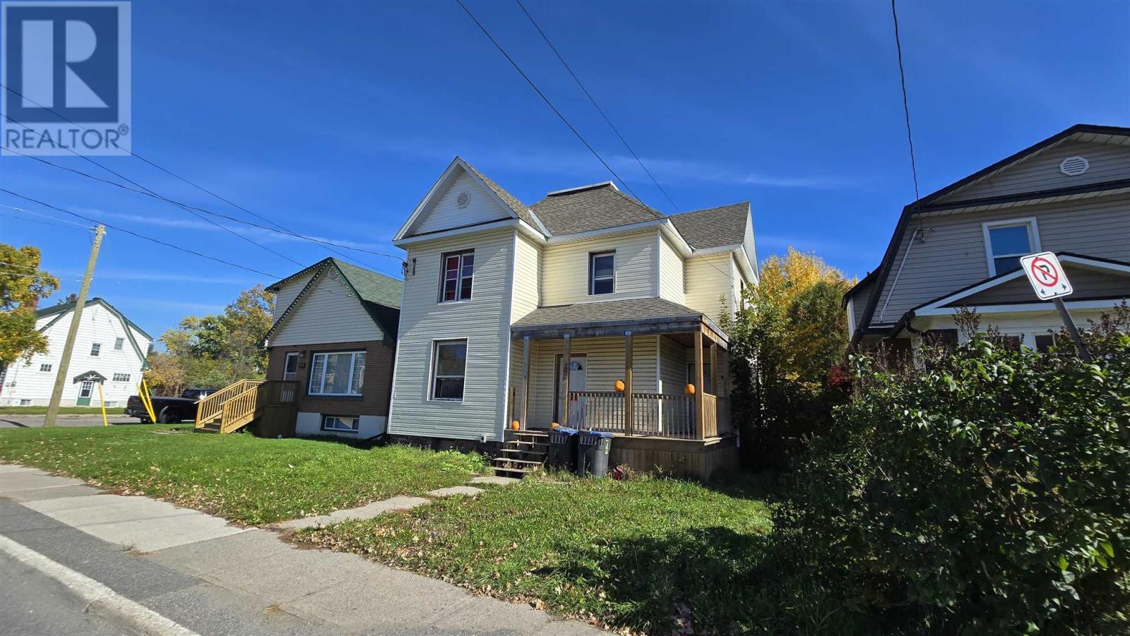 292 Pim St, Sault Ste. Marie, Ontario  P6B 2T5 - Photo 2 - SM253003