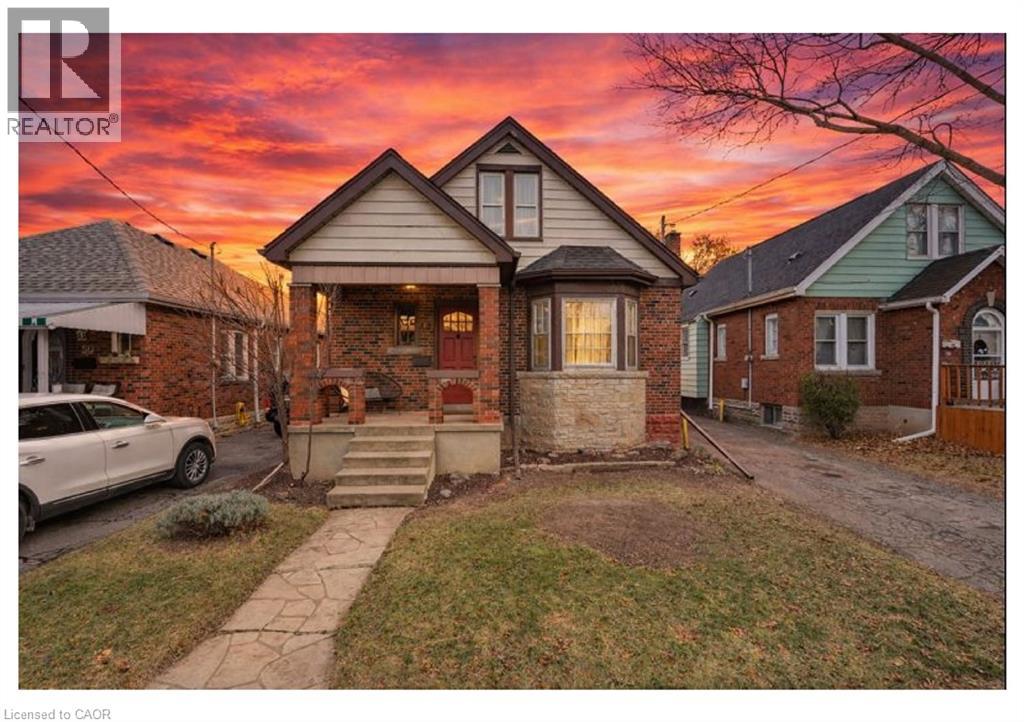 48 WEIR Street N, Hamilton, Ontario