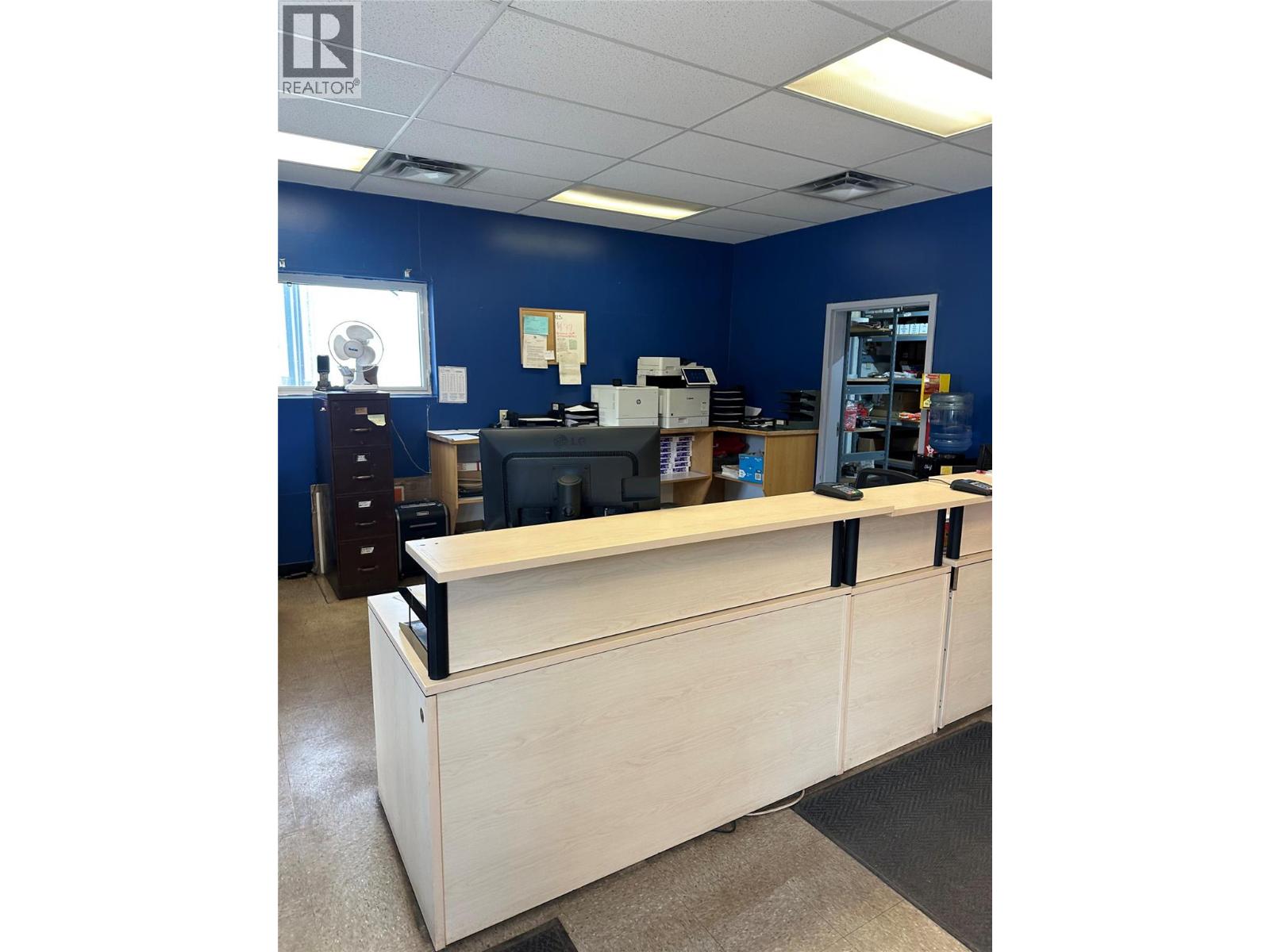 2 Front Street, Elkford, British Columbia  V0B 1H0 - Photo 2 - 10371998