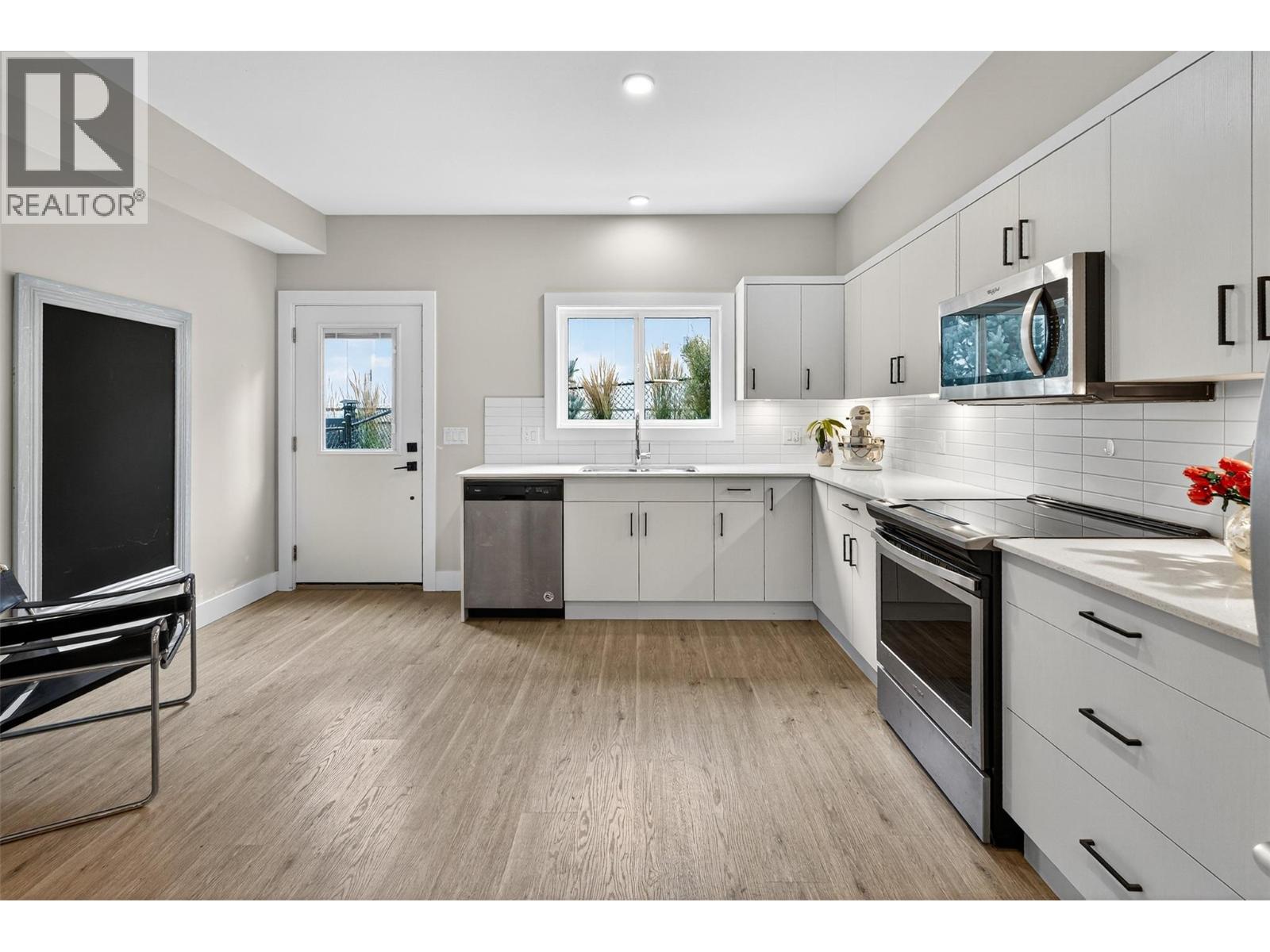 209 Summer Wood Drive, Kelowna, British Columbia  V1V 0C9 - Photo 22 - 10371866