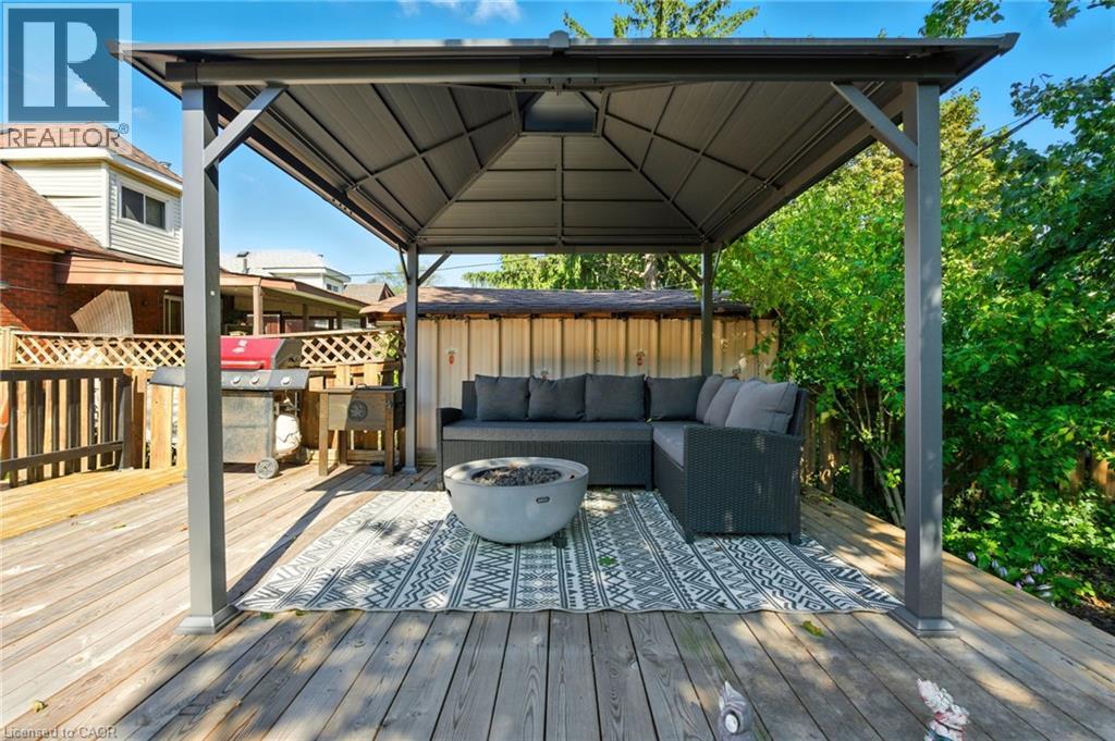 313 Graham Avenue S, Hamilton, Ontario  L8K 2M7 - Photo 6 - 40775070