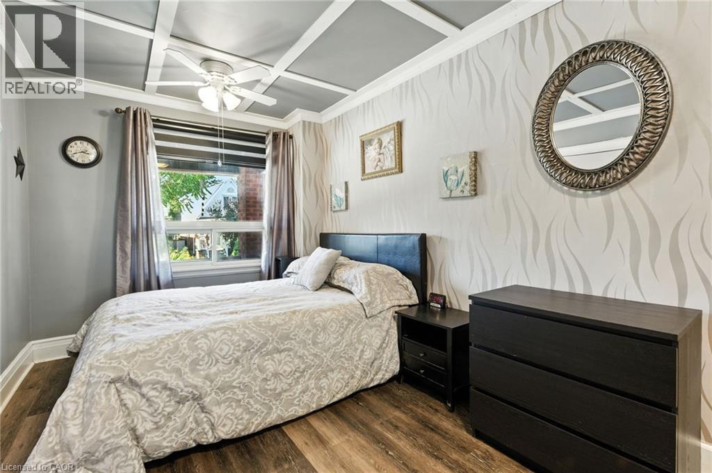 313 Graham Avenue S, Hamilton, Ontario  L8K 2M7 - Photo 11 - 40775070