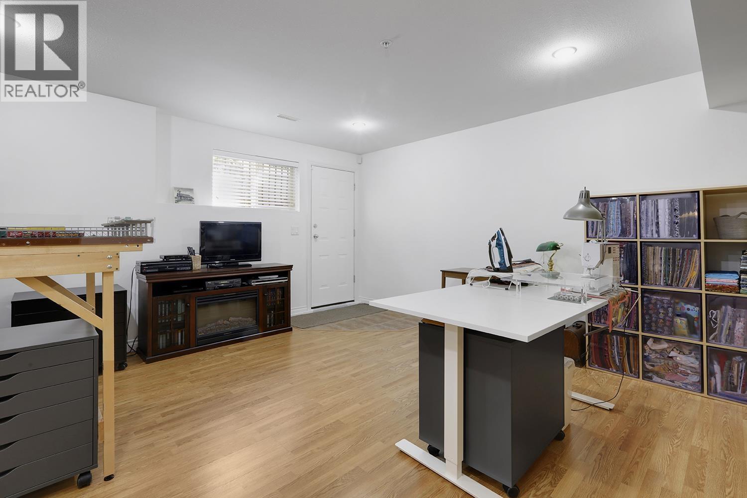 13895 Docksteader Loop, Maple Ridge, British Columbia  V4R 0A2 - Photo 28 - R3076356