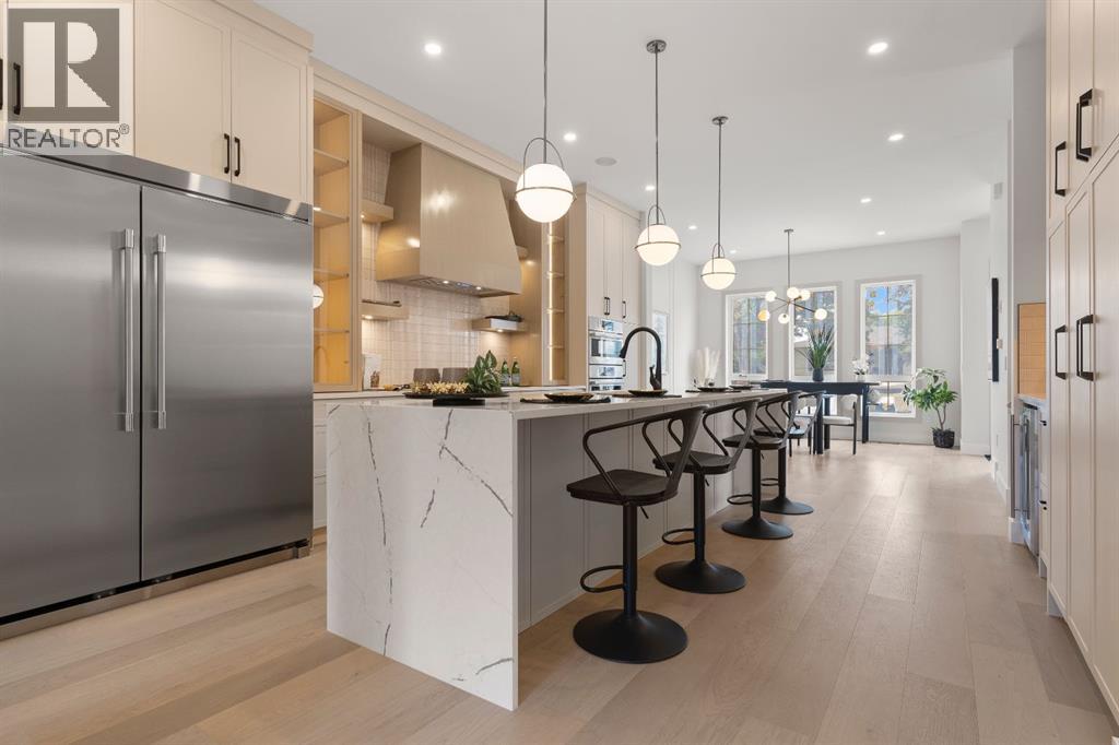 3110 40 Street Sw, Calgary, Alberta  T3E 3J8 - Photo 1 - A2242722