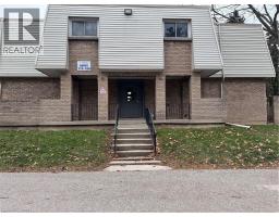 17 OLD PINE Trail Unit# 182, St. Catharines, Ontario