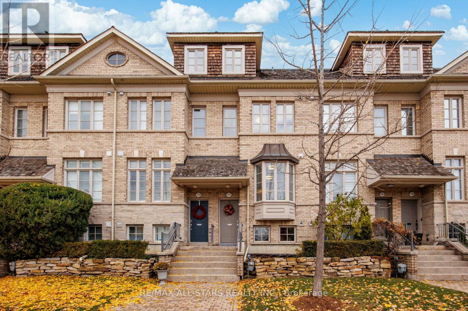 114 SIX POINT ROAD, Toronto, Ontario