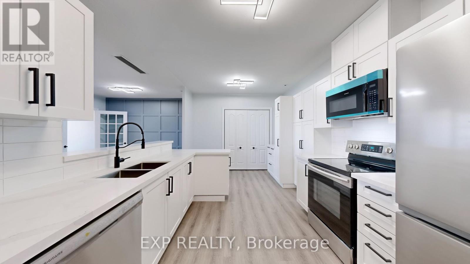 Ph09 - 115 Omni Drive, Toronto, Ontario  M1P 5B4 - Photo 5 - E12642780