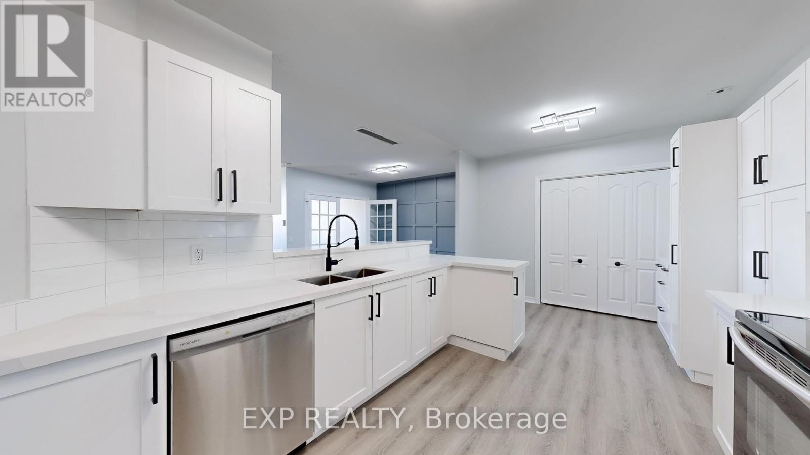 Ph09 - 115 Omni Drive, Toronto, Ontario  M1P 5B4 - Photo 7 - E12642780