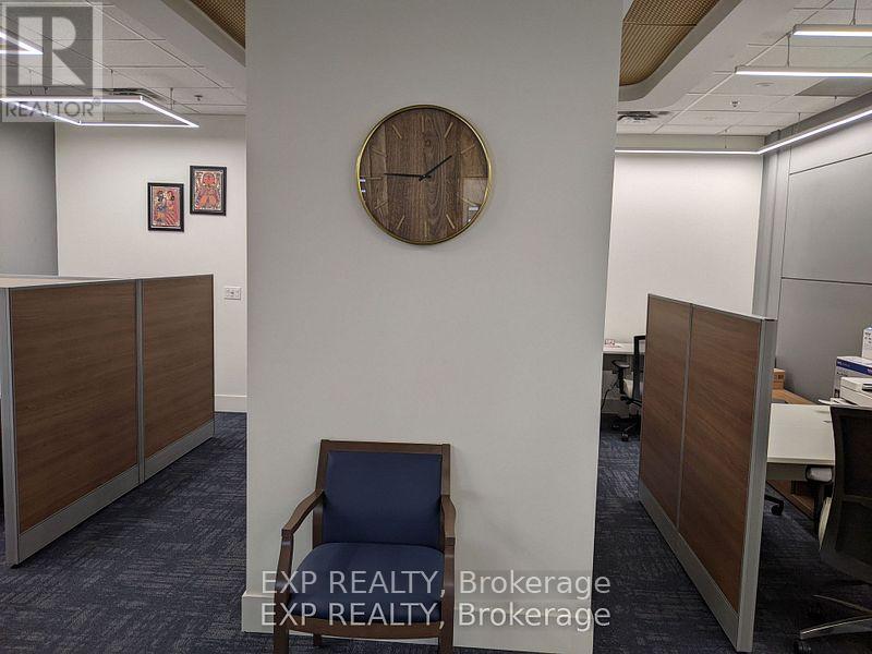 204 - 5250 Solar Drive, Mississauga, Ontario  L4W 5M8 - Photo 20 - W12481272