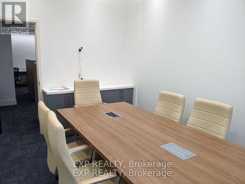 204 - 5250 Solar Drive, Mississauga, Ontario  L4W 5M8 - Photo 18 - W12481272