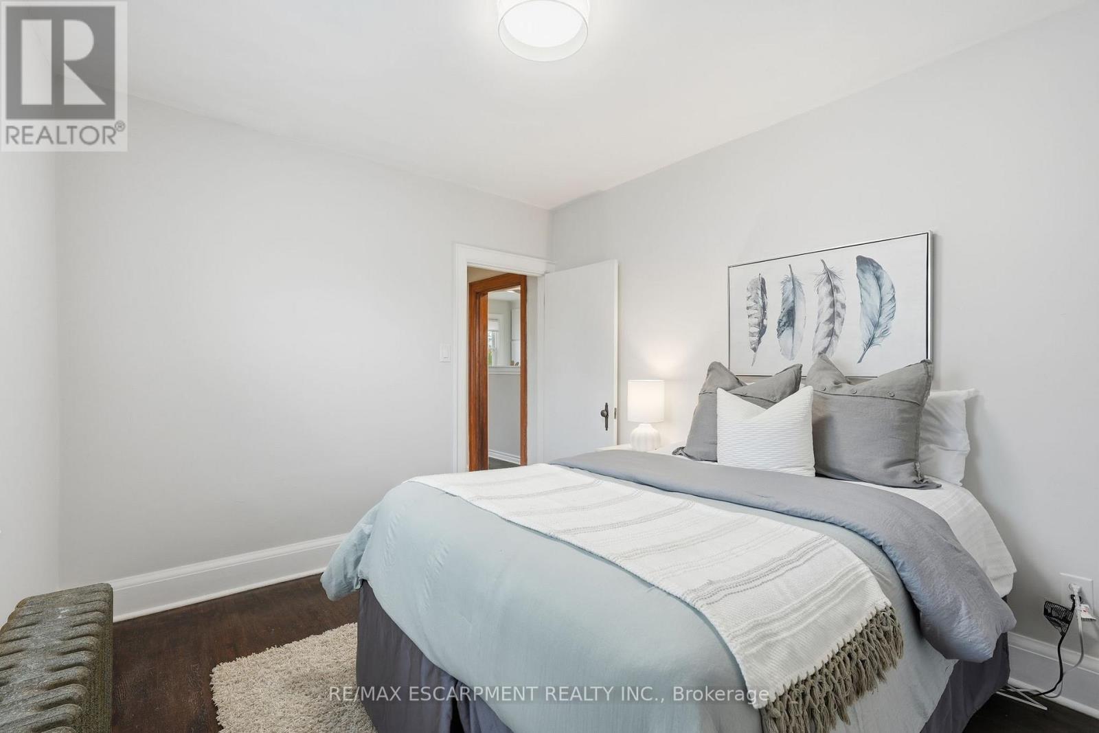 48 Weir Street N, Hamilton, Ontario  L8H 5E6 - Photo 18 - X12661888