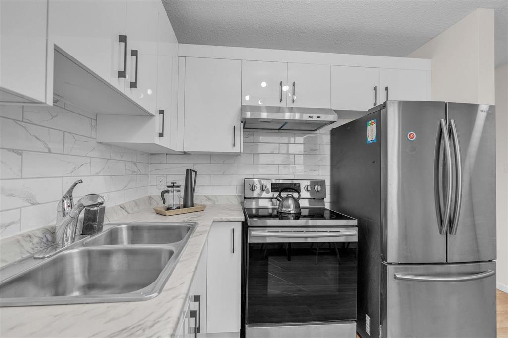 709 Grey Street, Winnipeg, Manitoba  R2K 3Z1 - Photo 11 - 202600343