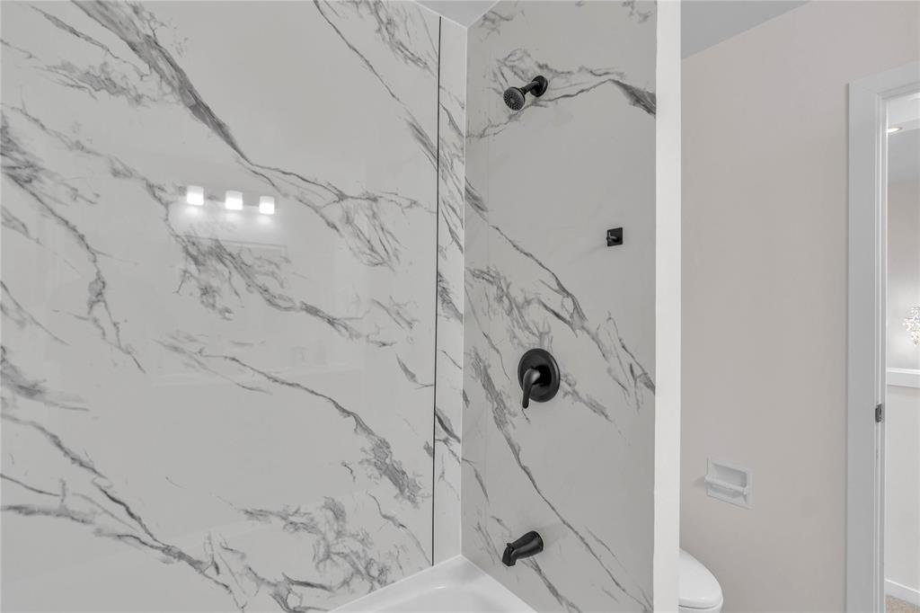 709 Grey Street, Winnipeg, Manitoba  R2K 3Z1 - Photo 24 - 202600343