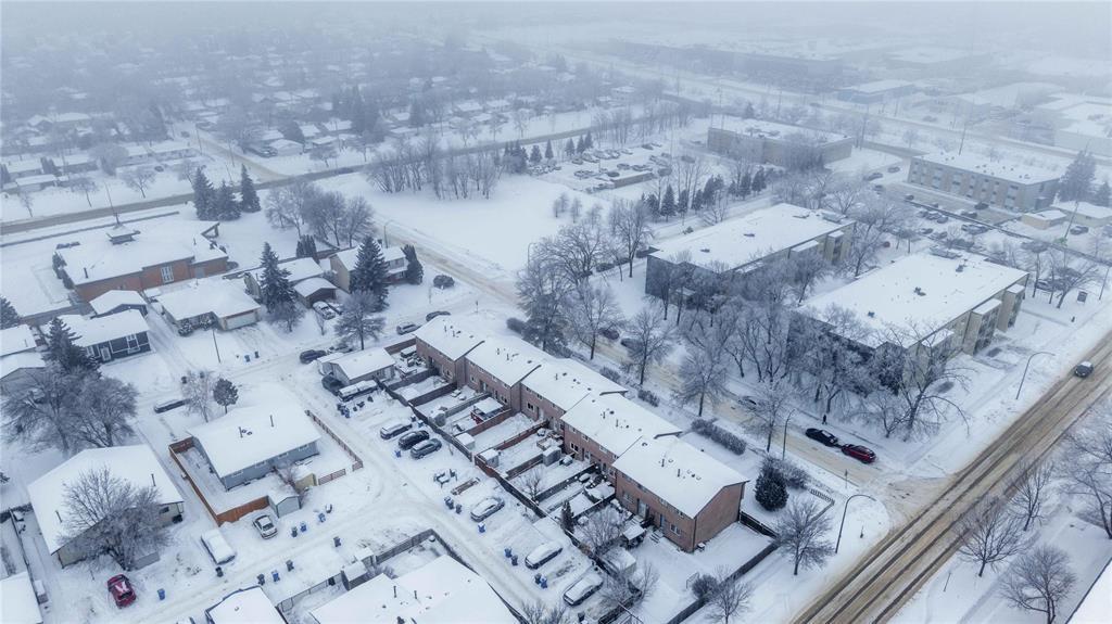 709 Grey Street, Winnipeg, Manitoba  R2K 3Z1 - Photo 31 - 202600343