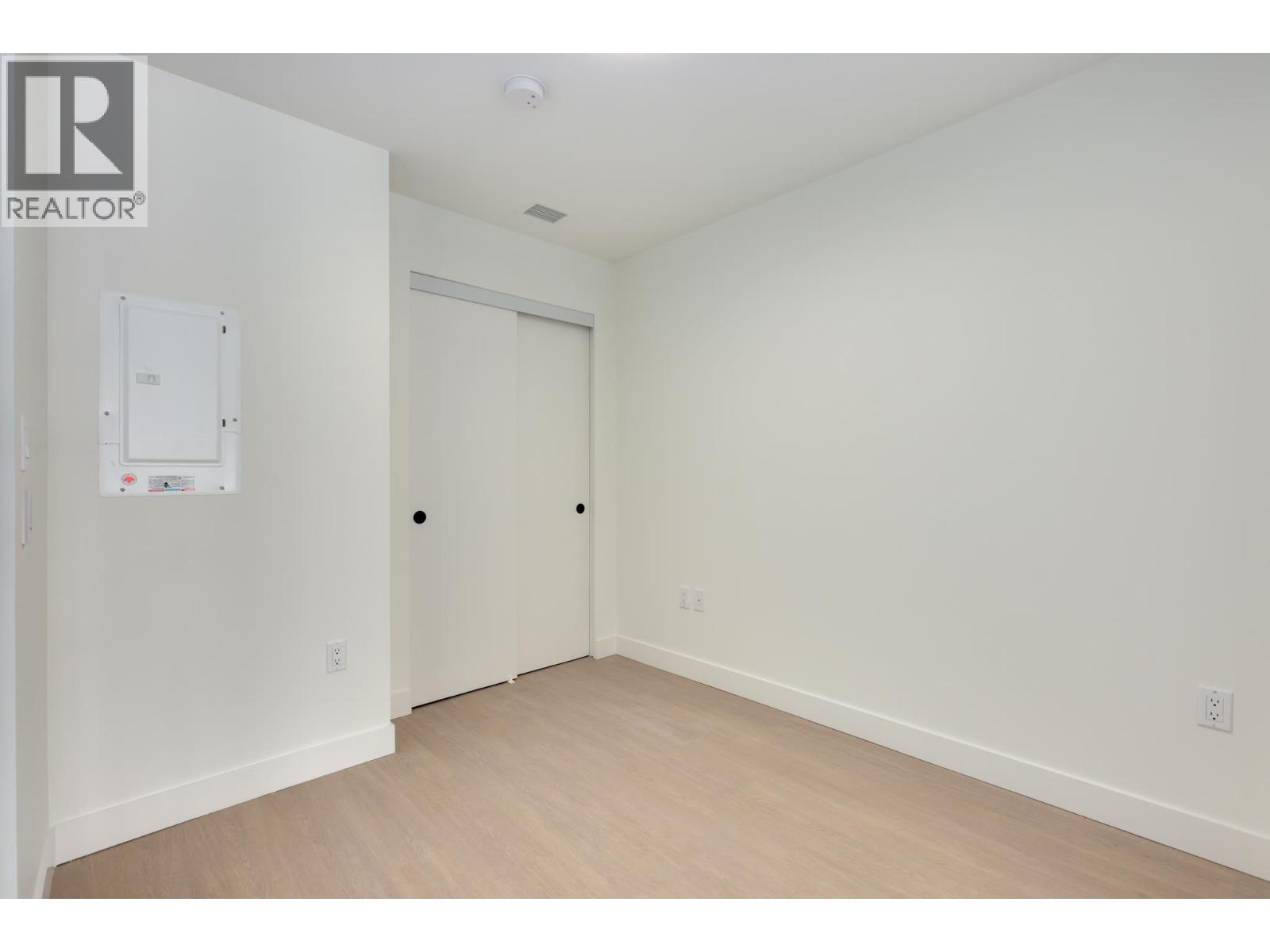 564 422 E 3rd Street, North Vancouver, British Columbia  V7L 0K1 - Photo 9 - R3071548