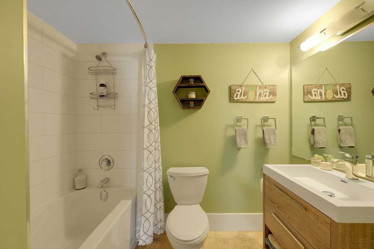 202 1460 Martin Street, White Rock, British Columbia  V4B 3W7 - Photo 12 - R3075794