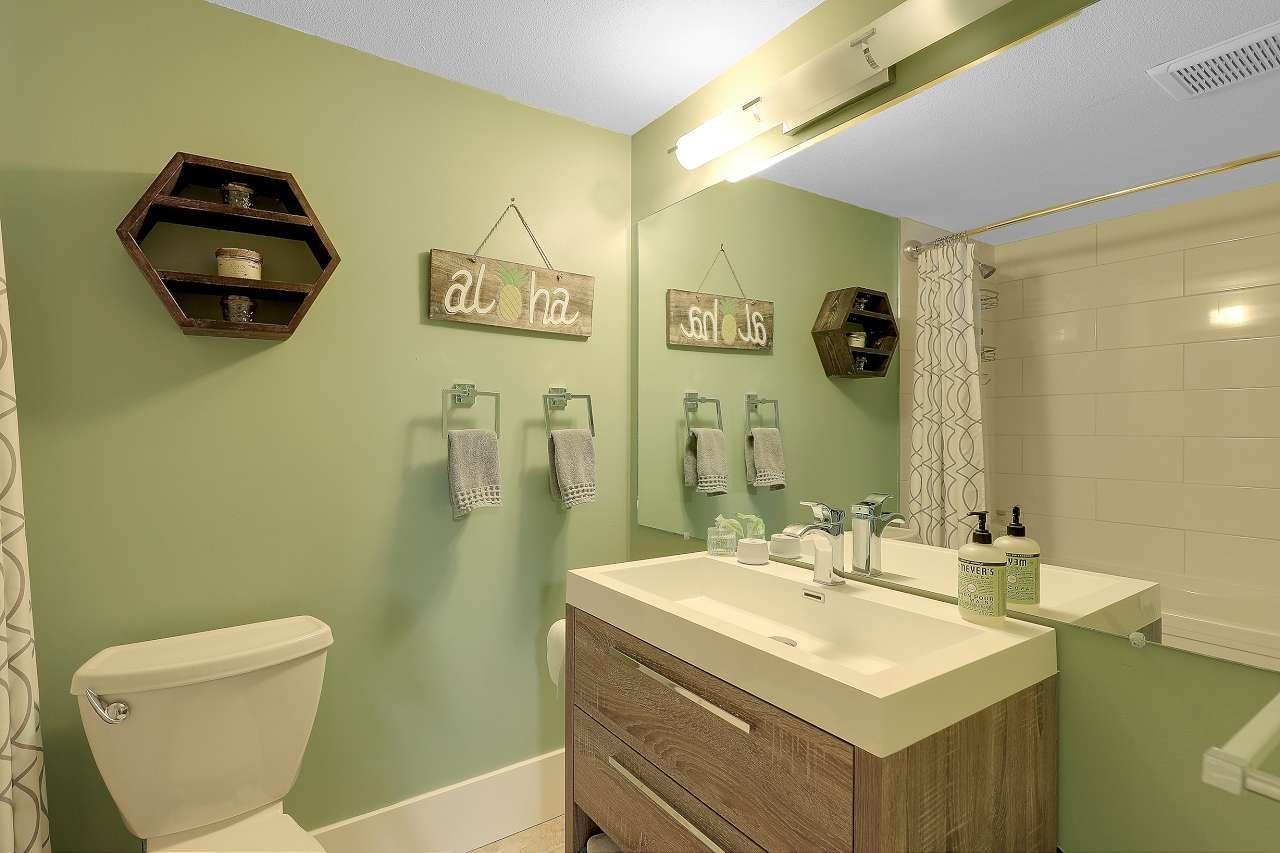 202 1460 Martin Street, White Rock, British Columbia  V4B 3W7 - Photo 13 - R3075794