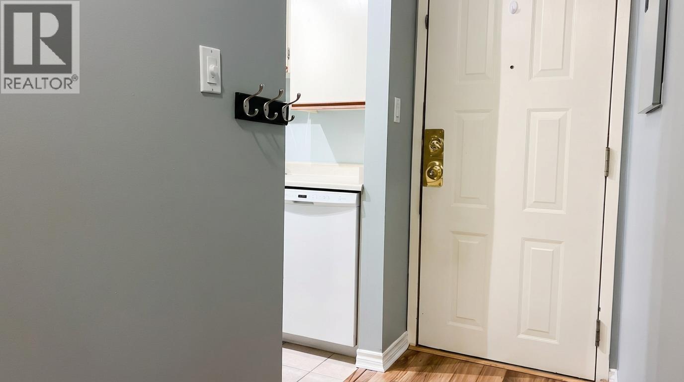 213 1195 Pipeline Road, Coquitlam, British Columbia  V3B 6J5 - Photo 11 - R3059403