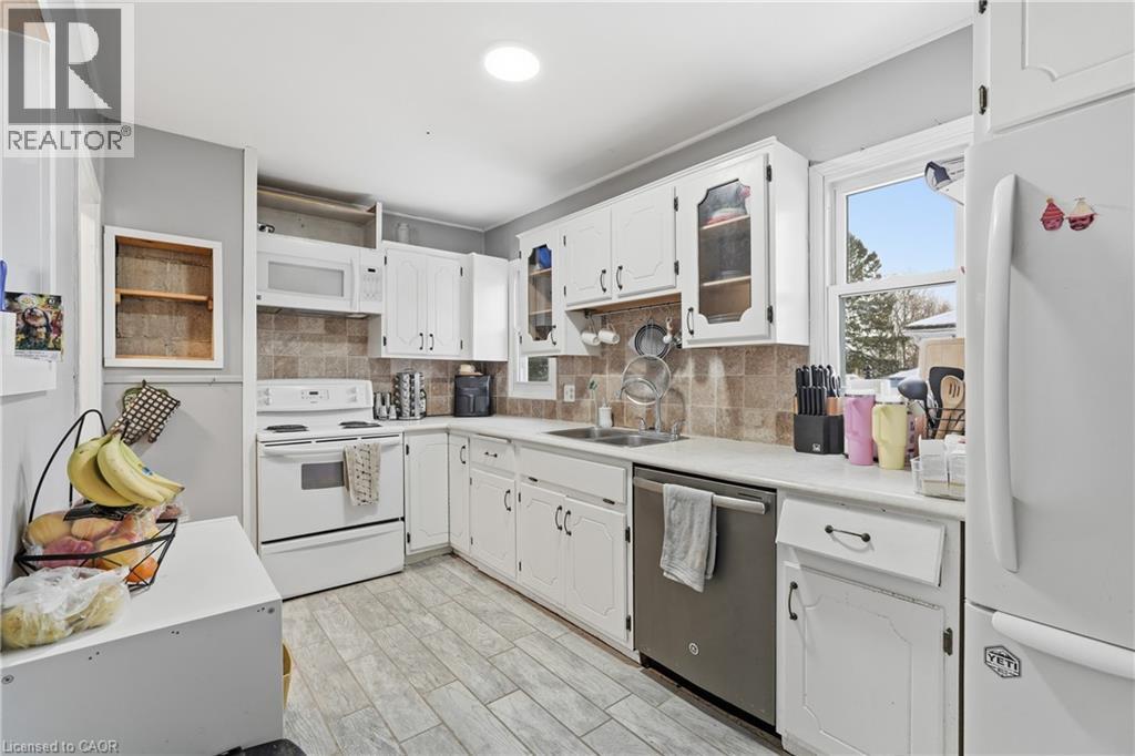 53 Alexander Drive, Brantford, Ontario  N3T 5C4 - Photo 7 - 40795172