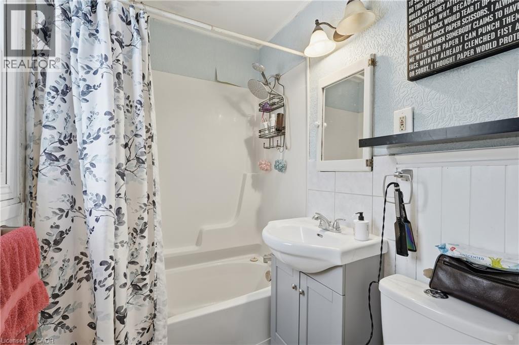 53 Alexander Drive, Brantford, Ontario  N3T 5C4 - Photo 11 - 40795172