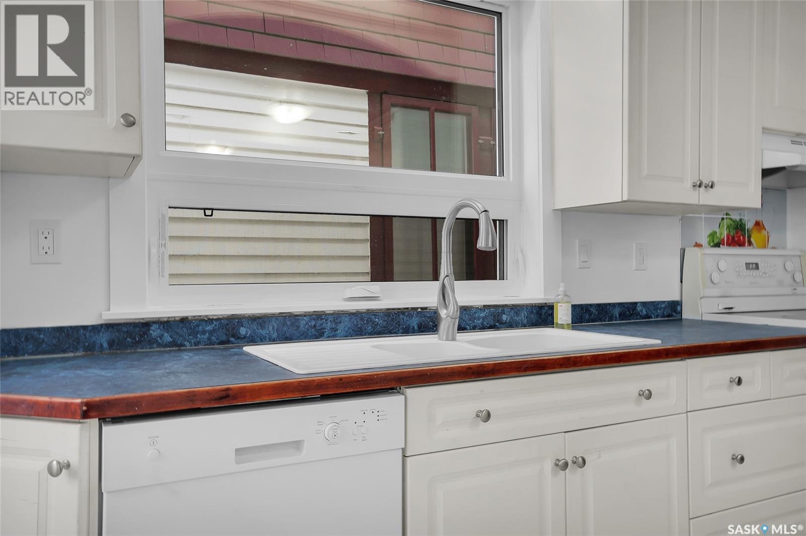 1310 G Avenue N, Saskatoon, Saskatchewan  S7M 2Z4 - Photo 14 - SK026298