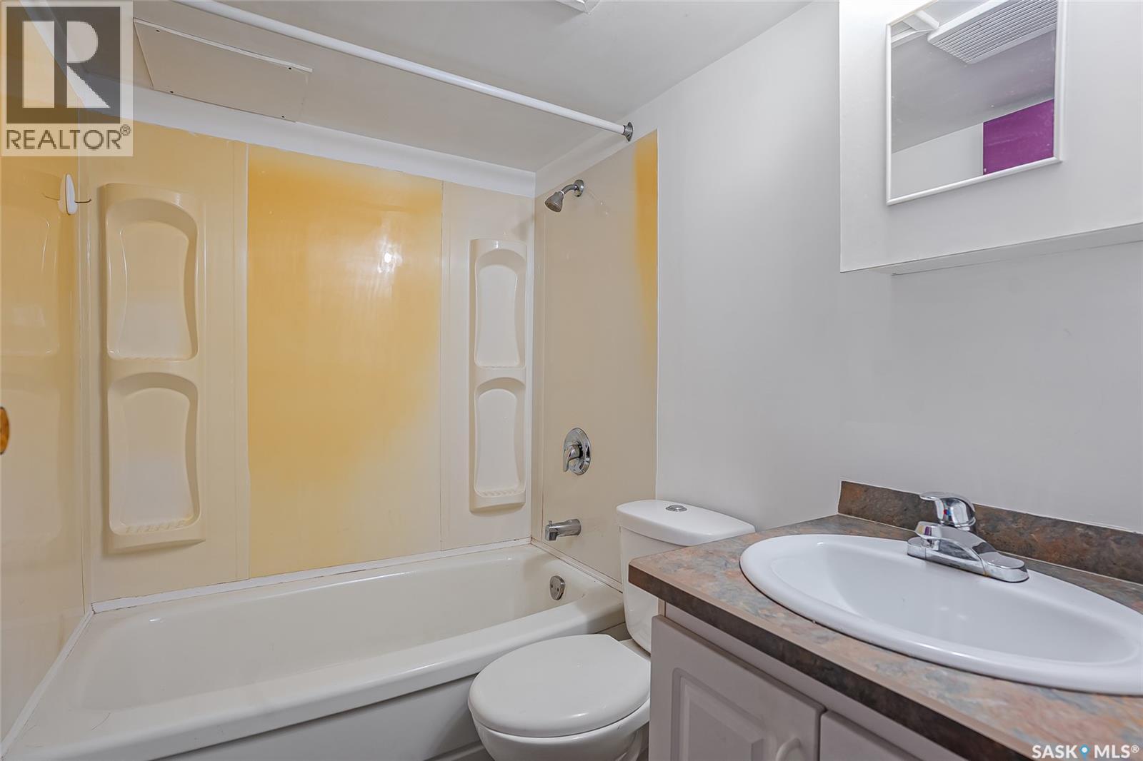 1310 G Avenue N, Saskatoon, Saskatchewan  S7M 2Z4 - Photo 33 - SK026298