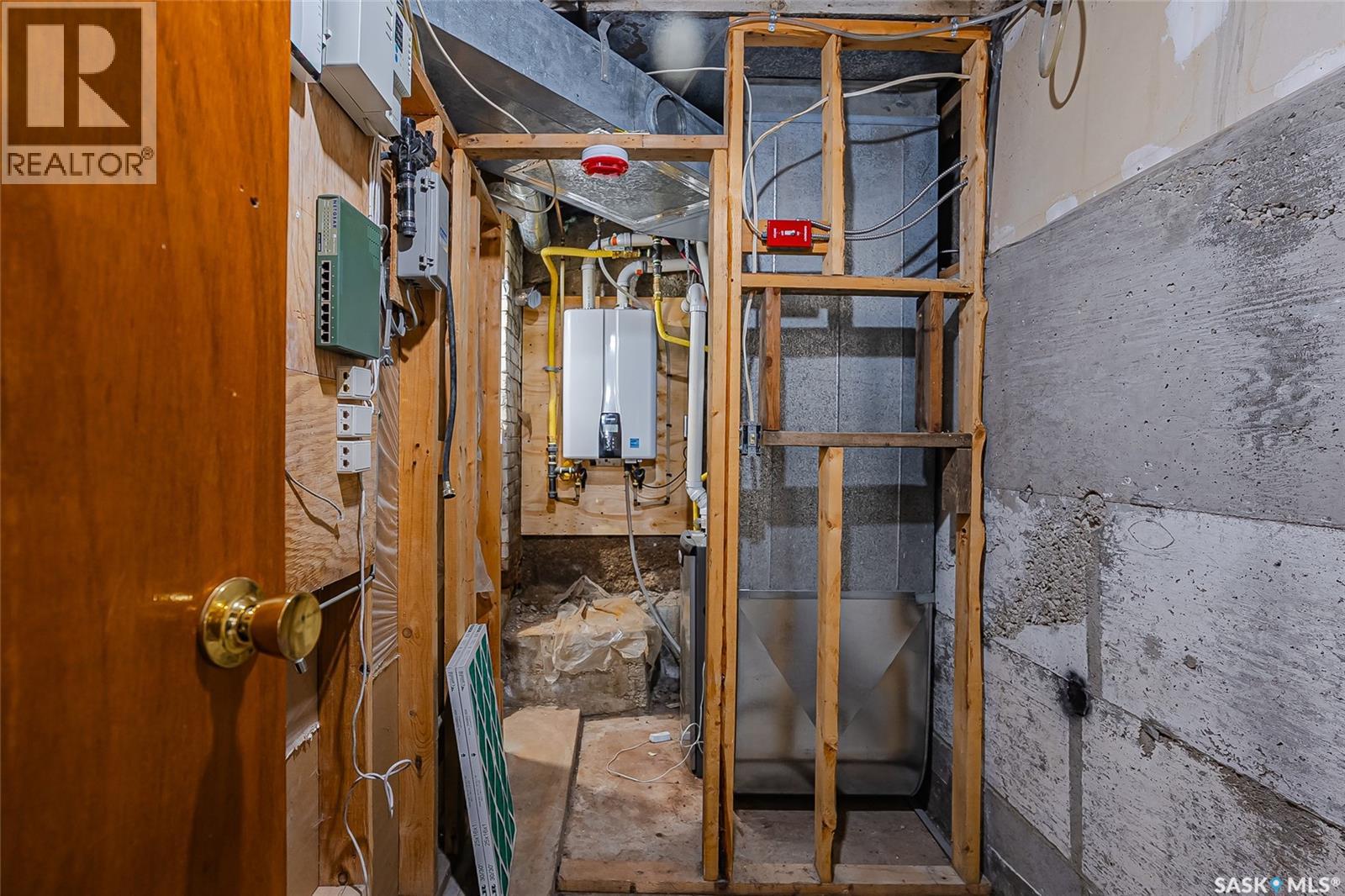 1310 G Avenue N, Saskatoon, Saskatchewan  S7M 2Z4 - Photo 35 - SK026298