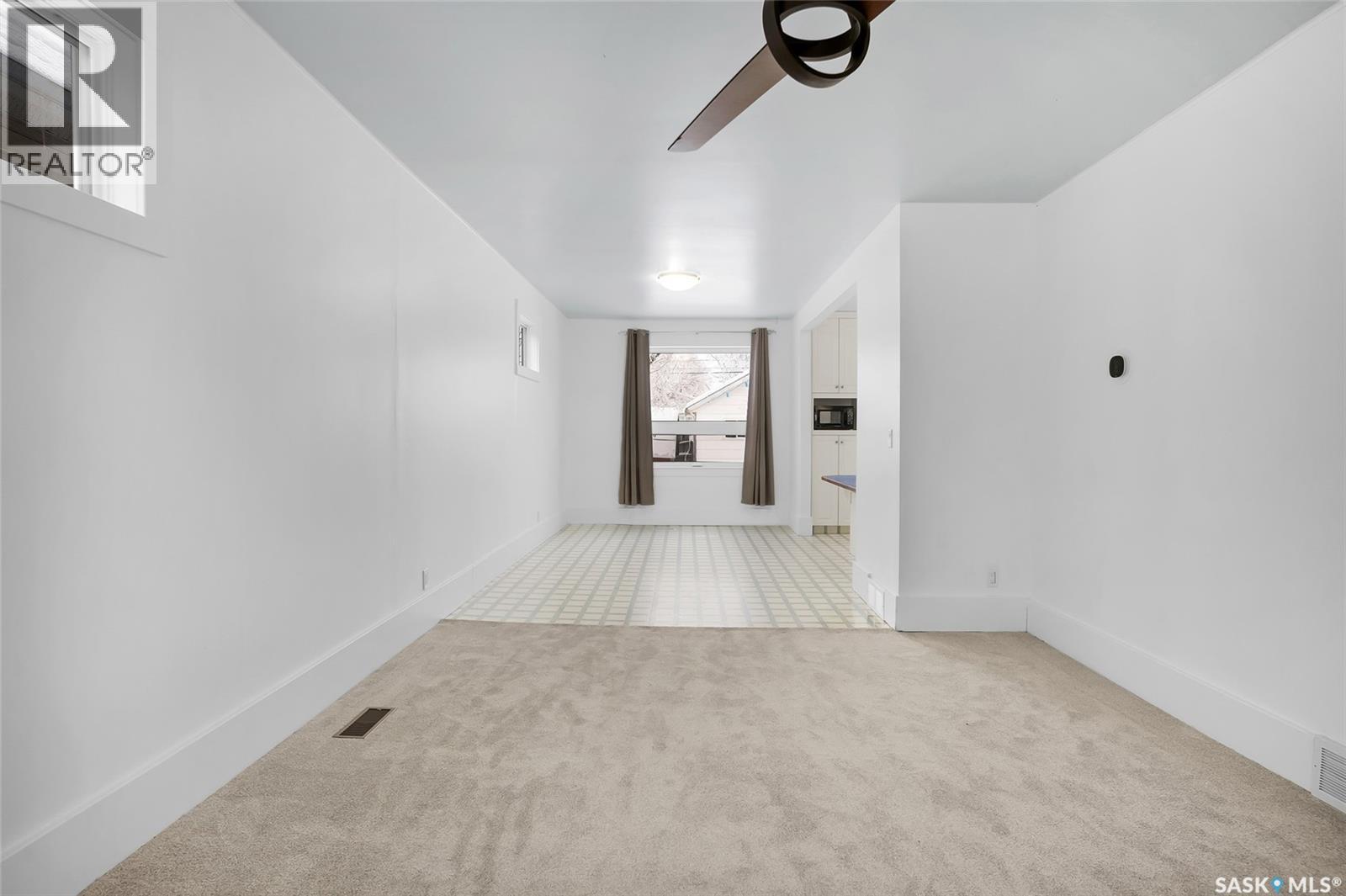 1310 G Avenue N, Saskatoon, Saskatchewan  S7M 2Z4 - Photo 7 - SK026298